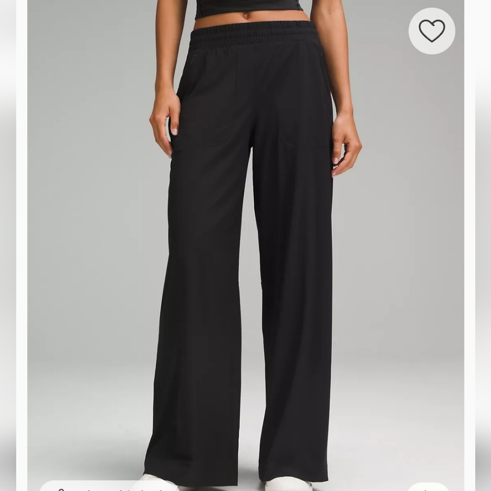 NWT Lululemon Swift Wide leg Mid Rise Pant